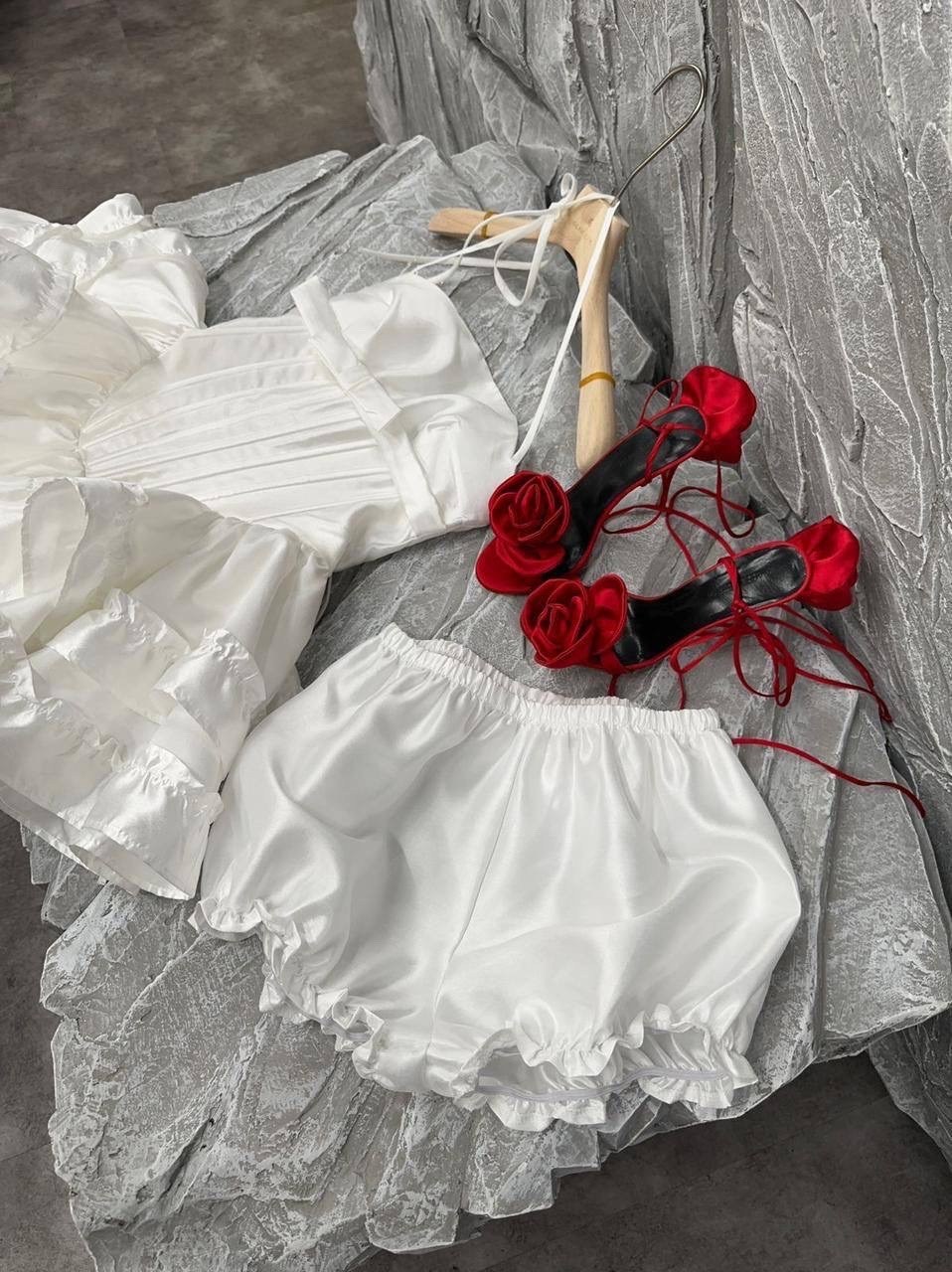 платья белые,стильное платье,женская платье,платье свадебное,платье на свадьбу