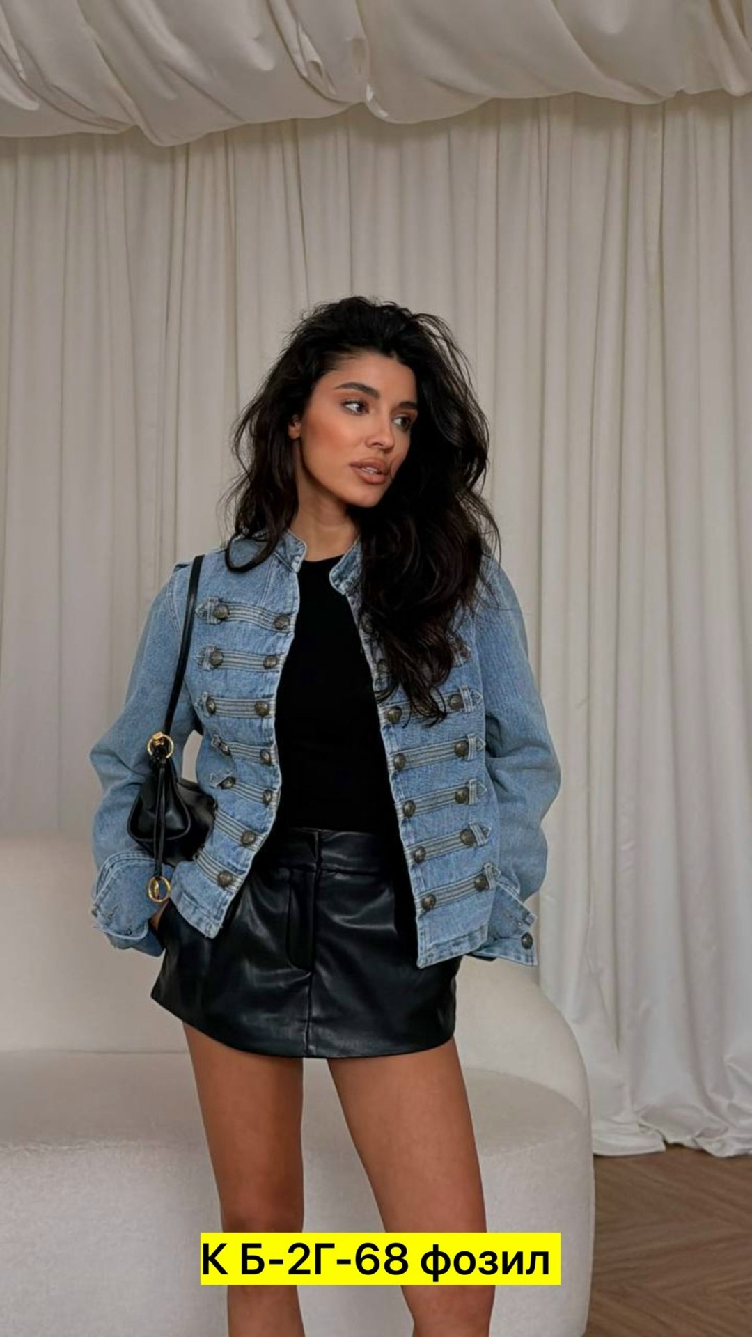 куртка женская джинсовая,женская джинсовая куртка в стиле ретро,джинсовая куртка,джинсовая куртка с воротником,женская джинсовая куртка с металлическими пуговицами