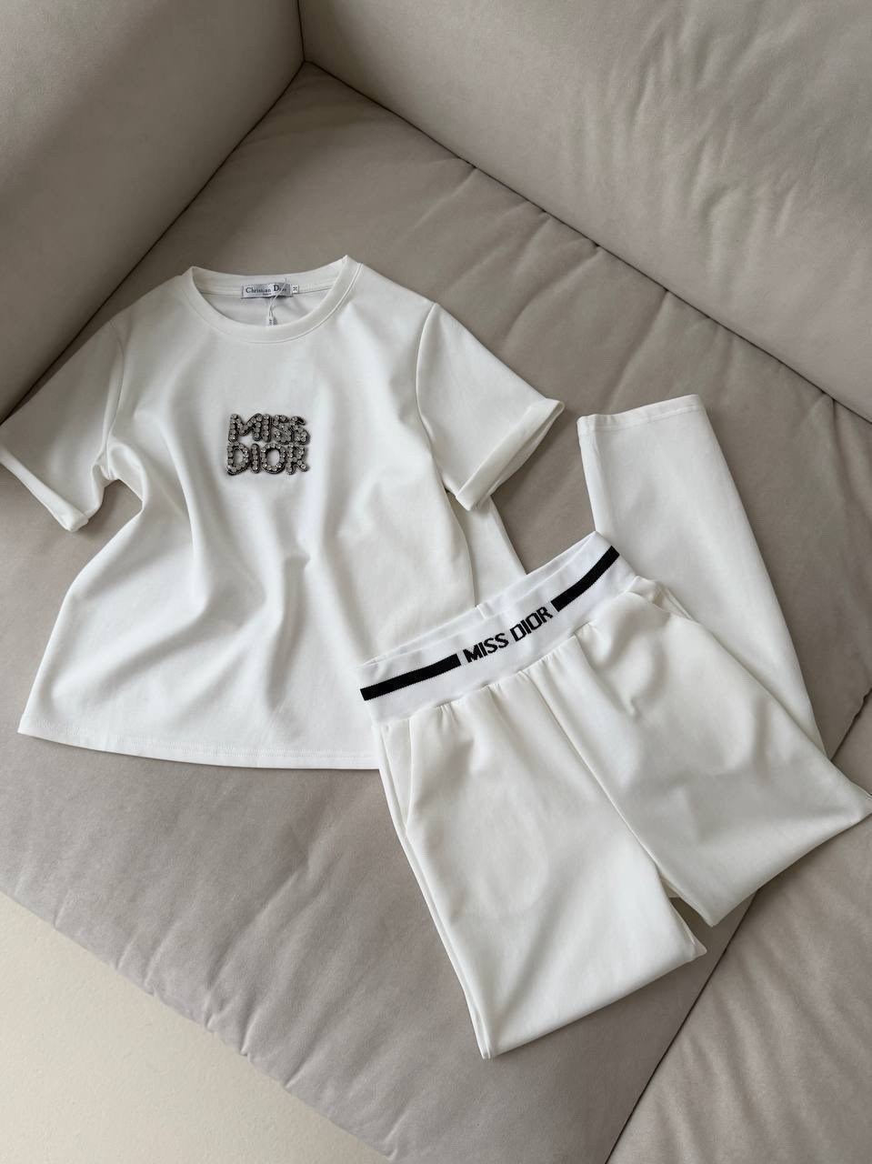 женские костюмы,,костюм повседневный,костюм жен,стильные женские костюмы