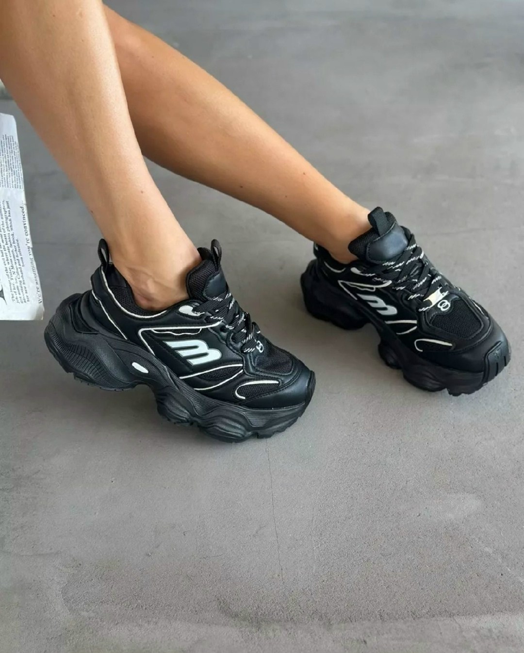 кроссовки balenciaga,кроссовки женские balenciaga,кроссовки balenciaga track,кроссовки черные,массивные кроссовки