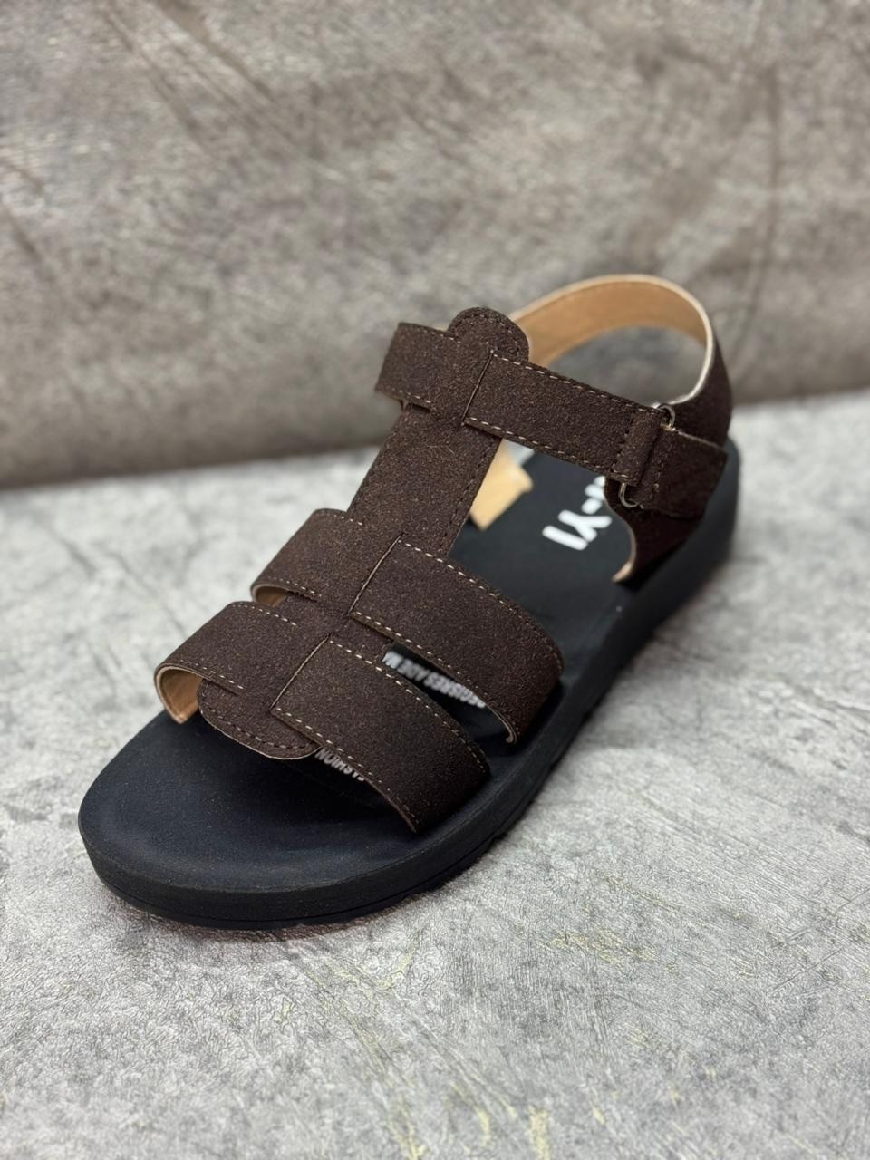 ,сандалии,детские сандалии,сандали,сандалии мужские