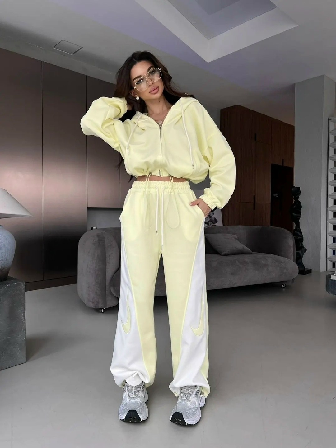 костюм спортивный женский,стильные костюмы,спортивный костюм,женский костюм,спортивный костюм спортивные костюмы