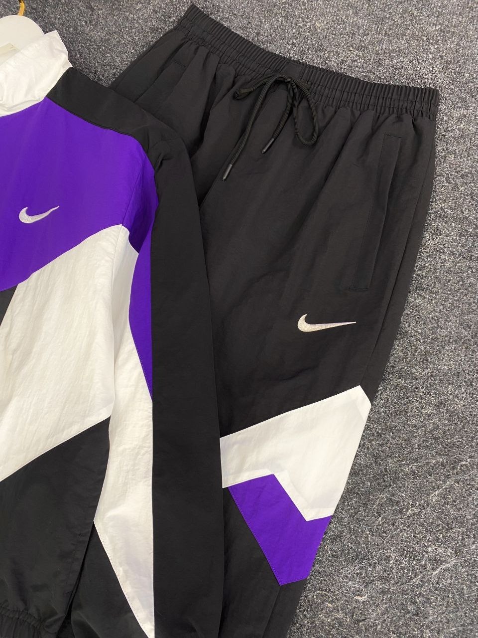 спортивный костюм nike,спортивный костюм мужской nike,костюм найк биг свуш,спортивный костюм плащевка,спортивный костюм nike плащевка