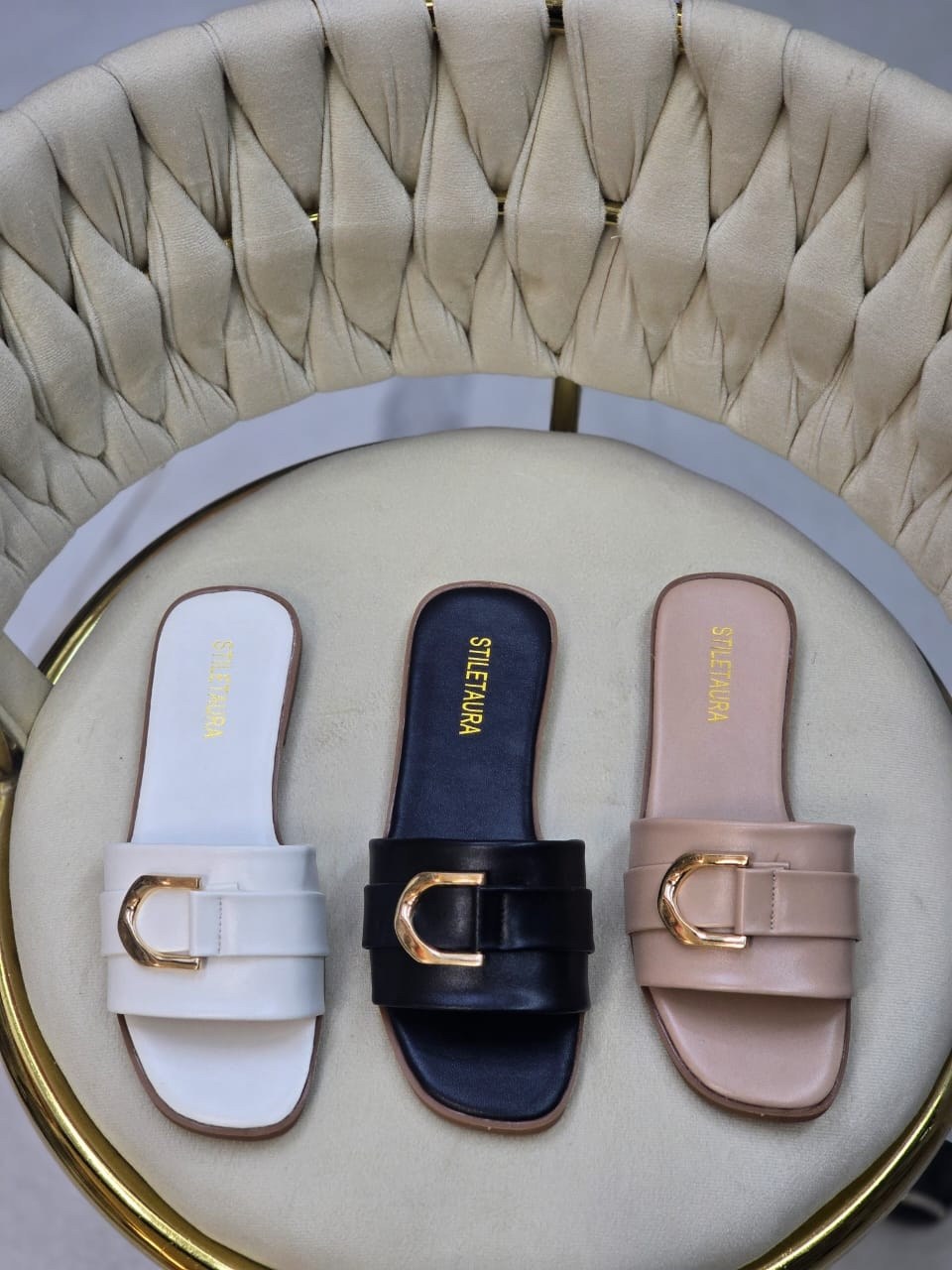 ,тапочки валентино,модные сандалии,женские модные тапочки от valentino,шлепанцы женские