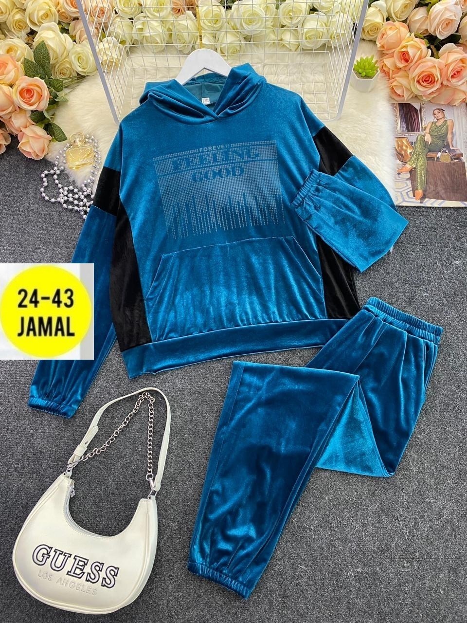 женский спортивный костюм больших размеров,женские костюмы спортивные,костюм спортивные больших размеров,костюм теплый женский,велюровый спортивный костюм больших размеров