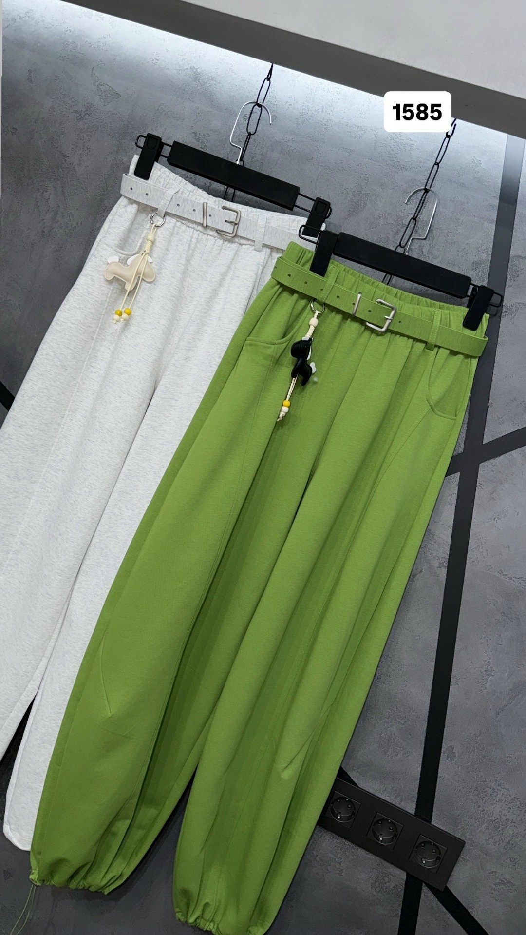 спортивные штаны,брюки модные,спортивные брюки,штаны модные,штаны