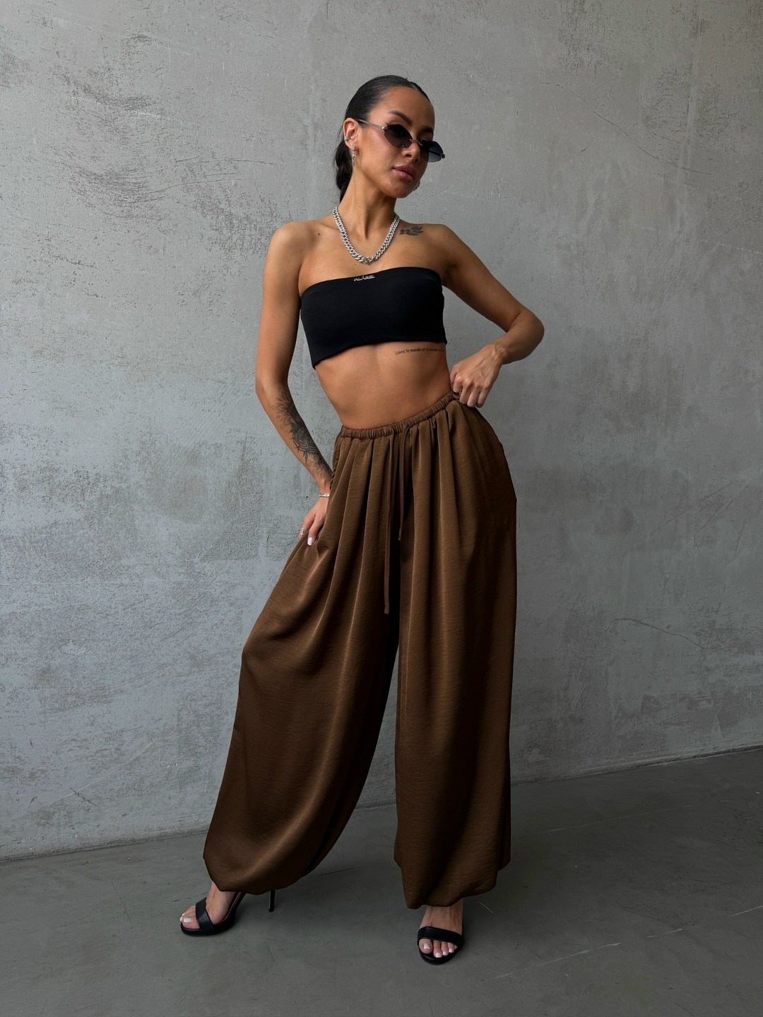 брюки палаццо,брюки палаццо голубого цвета,широкие брюки палаццо,широкие брюки,брюки женские палаццо