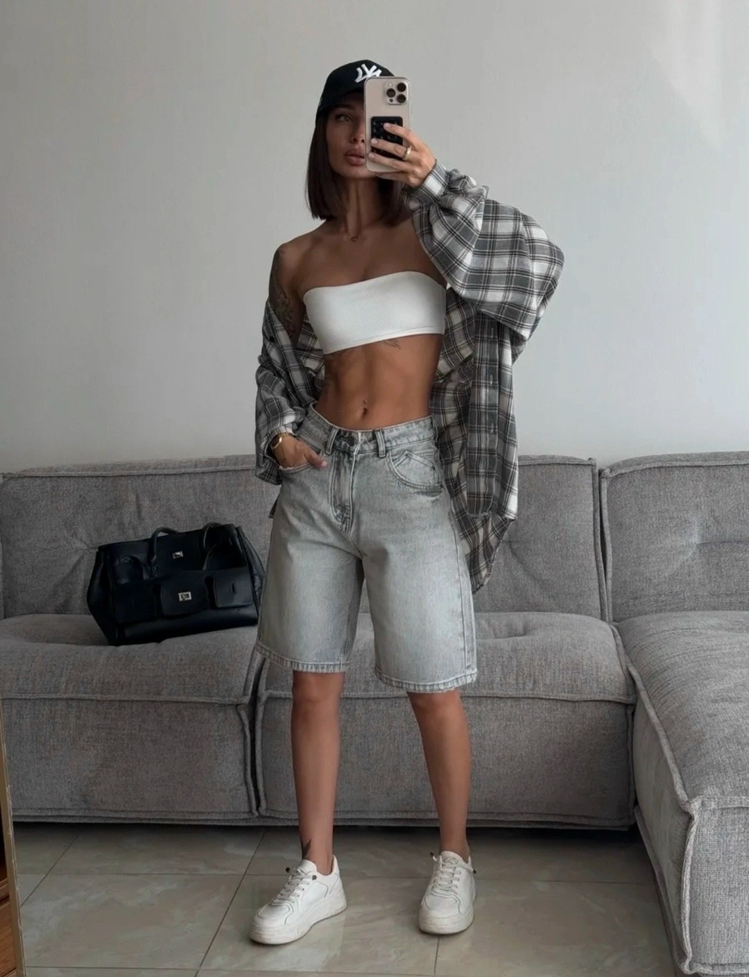 шорты бермуды джинсовые,куртка бомбер,шорты бермуды,шорты джинсовыe