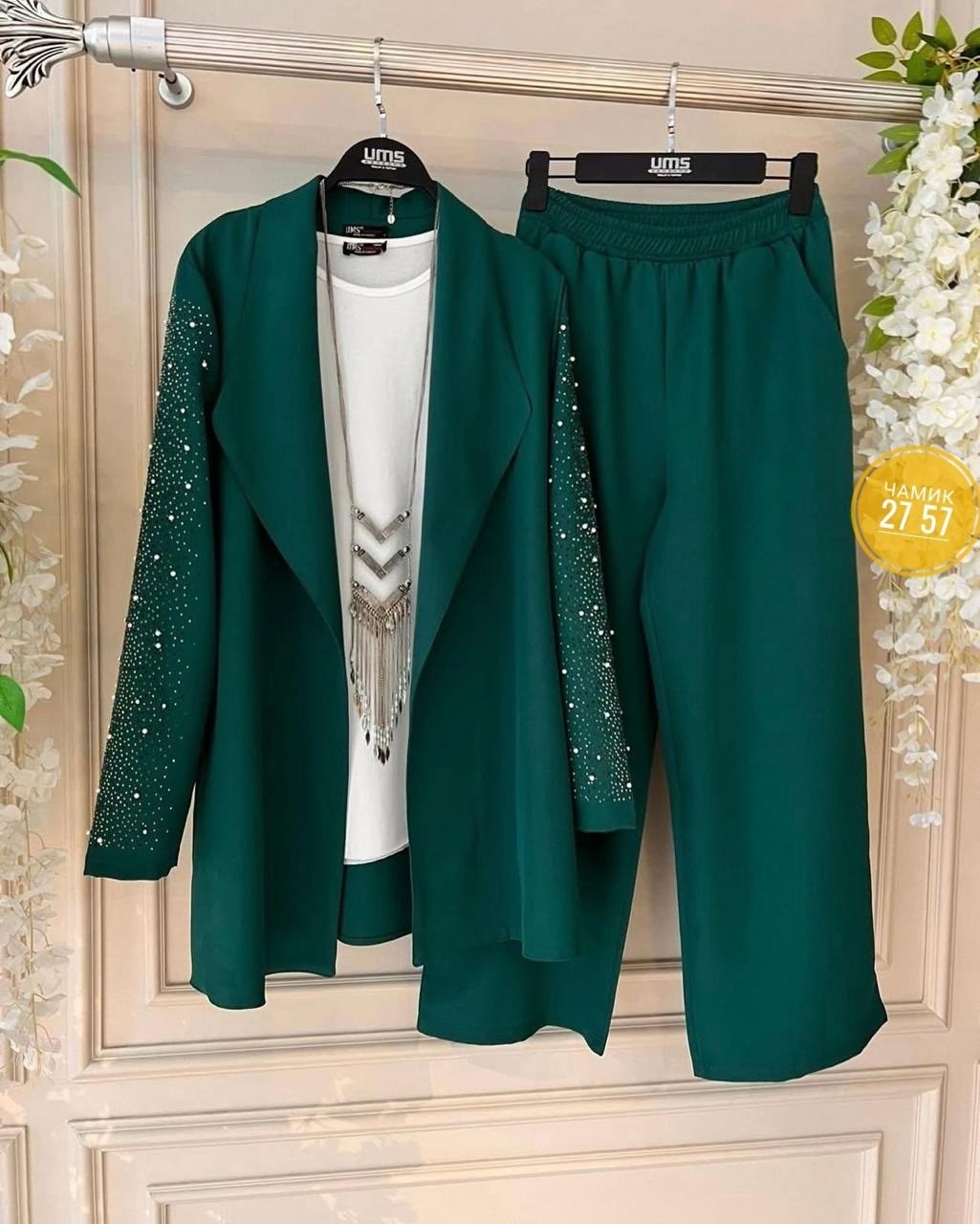 женские костюмы,костюм тройка женский,костюм голубой,брючный костюм,модные костюмы