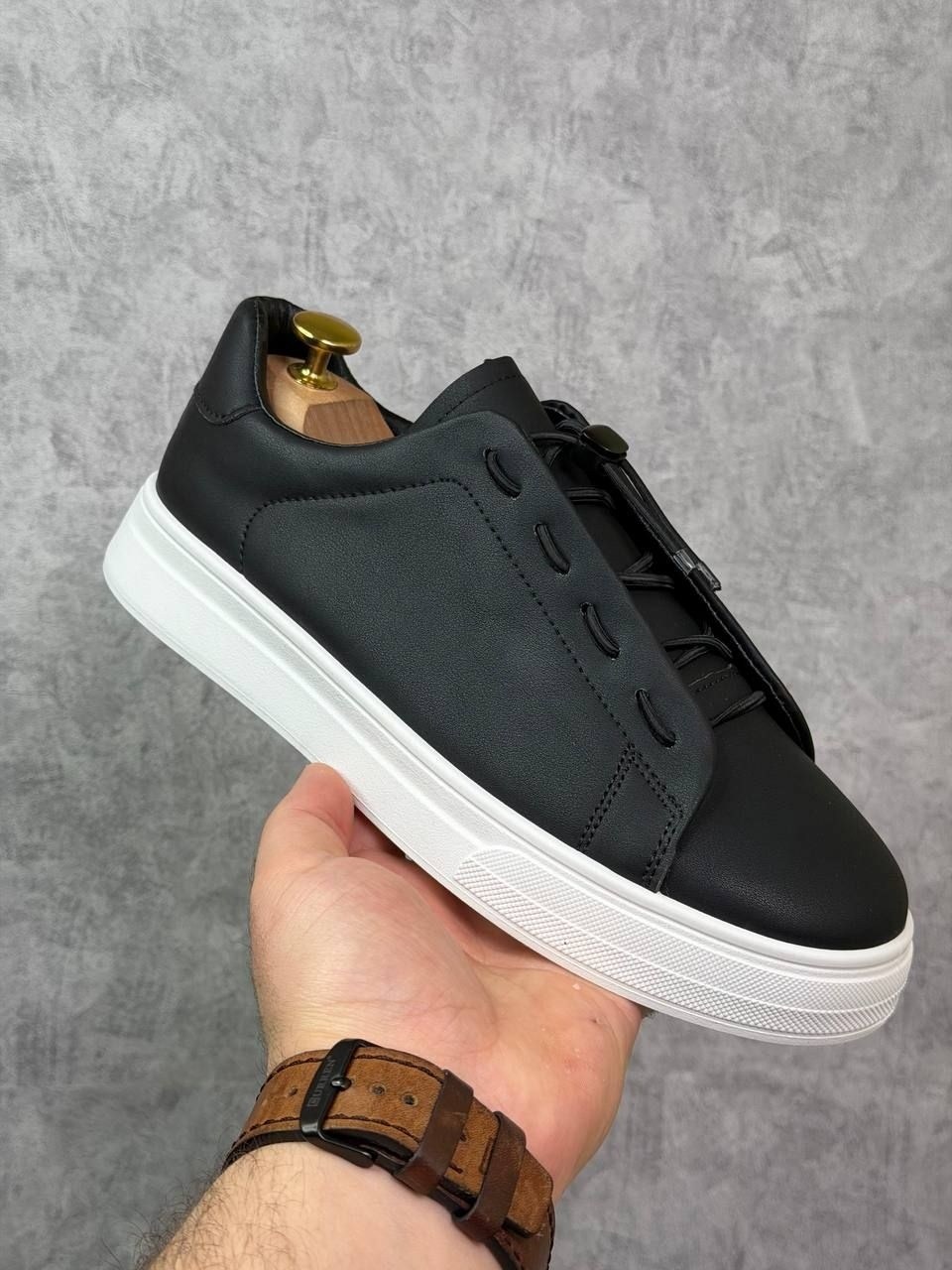 ,мужские кеды,мужские кеды натуральная кожа черного цвета,кеды мужские кожаные,черные кожаные мужские кеды на белой подошве т-945