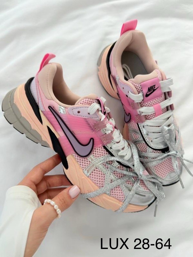 кроссовки для женщин nike initiator pink,кроссовки nike женские,nike кроссовки,кроссовки для бега v2k run женские с низким верхом серебристо-розовые nike,nike кроссовки для бега