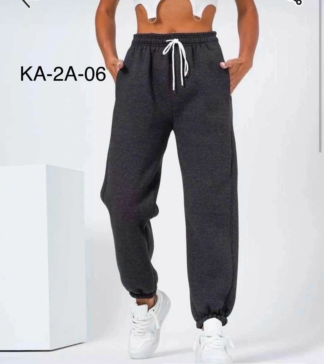 серые штаны женские спортивные свободные,брюки спортивные женская,штаны спортивные женские,женские трикотажные спортивные штаны,серые спортивные штаны женские
