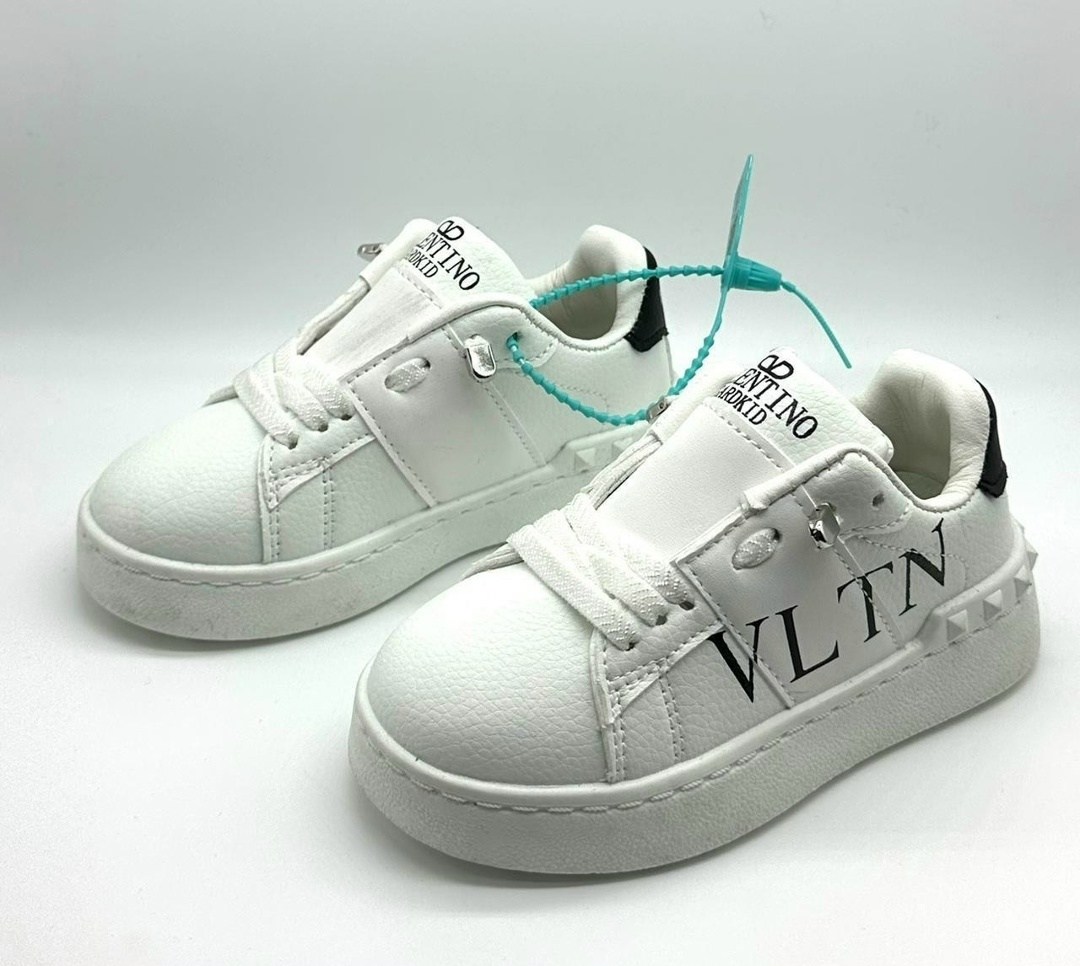 кроссовки valentino,valentino кеды,valentino garavani кроссовки,,женские кроссовки валентино