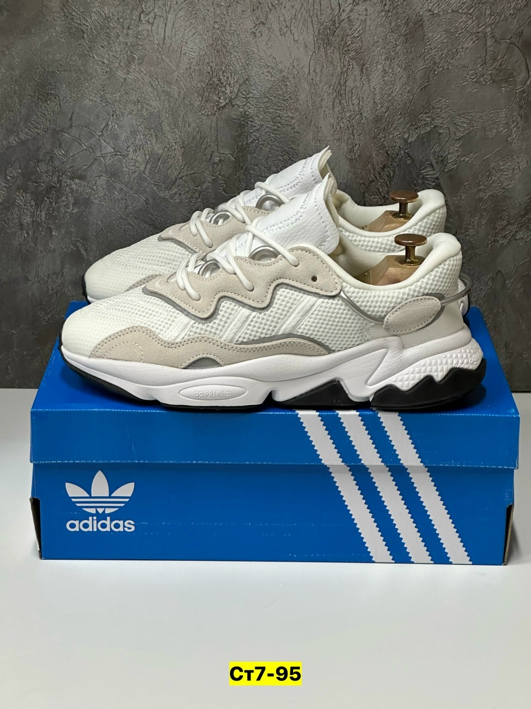 кроссовки ozweego originals adidas,кроссовки adidas ozweego,кроссовки мужские adidas ozweego,adidas originals ozweego,женские кроссовки adidas ozweego