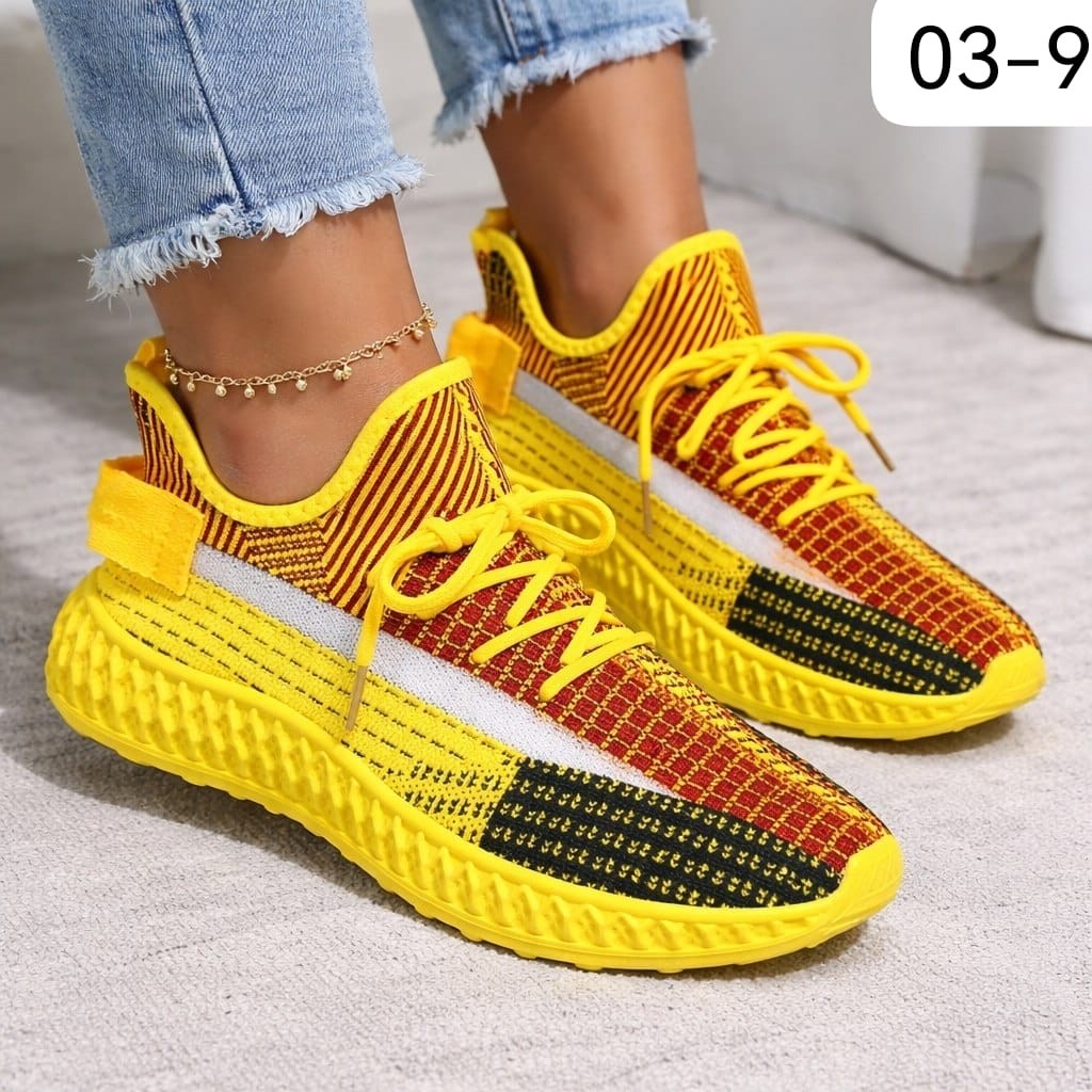 ,кроссовки женскиe,желтые кроссовки,обуви,модные кроссовки