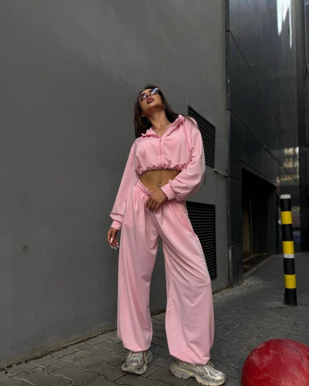 велюровый костюм,костюм женский велюровый,костюм спортивный,спортивный костюм женский,велюровый спортивный костюм