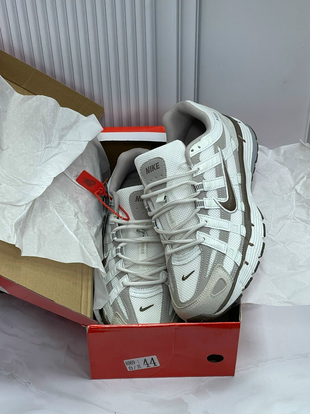 кроссовки nike,кроссовки p-6000 nike,nike p6000 metallic silver,найк п6000,nike p-6000