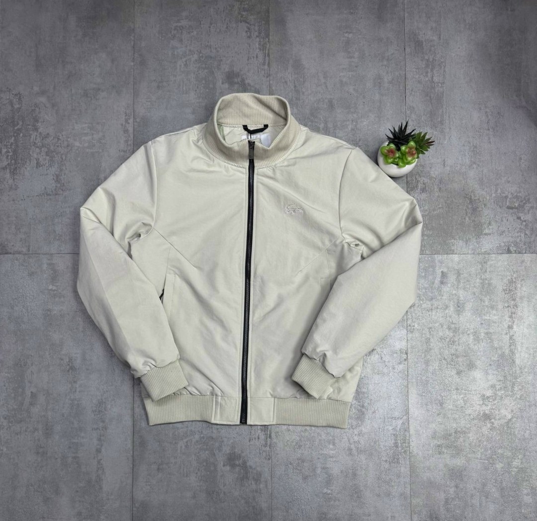 демисезонная куртка,куртка бомбер,мужская куртка бомбер,куртка,легкая куртка