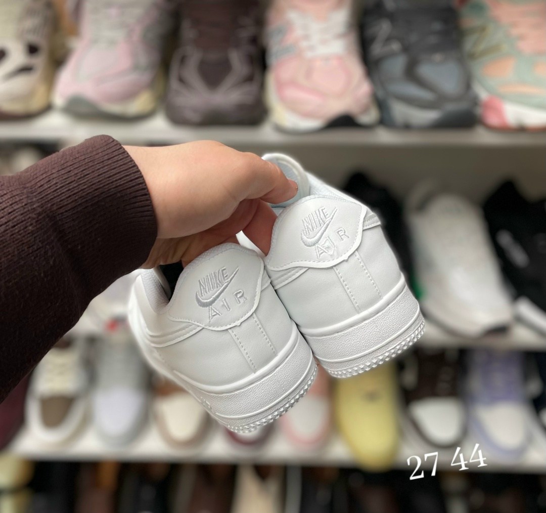 кросcовки nike air force 1,кроссовки женские nike air force 1,кроссовки nike air force 1 форсы белые кеды,кроссовки nike air force,реплика кроссовки найк женские