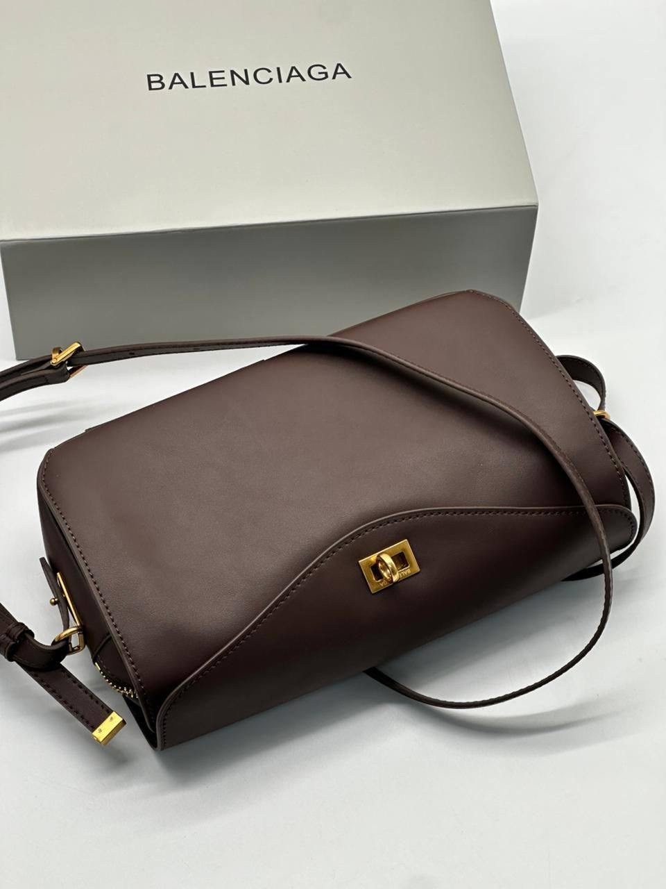 сумка,сумки женская,сумки коричневый,модная сумка,бордовая сумка