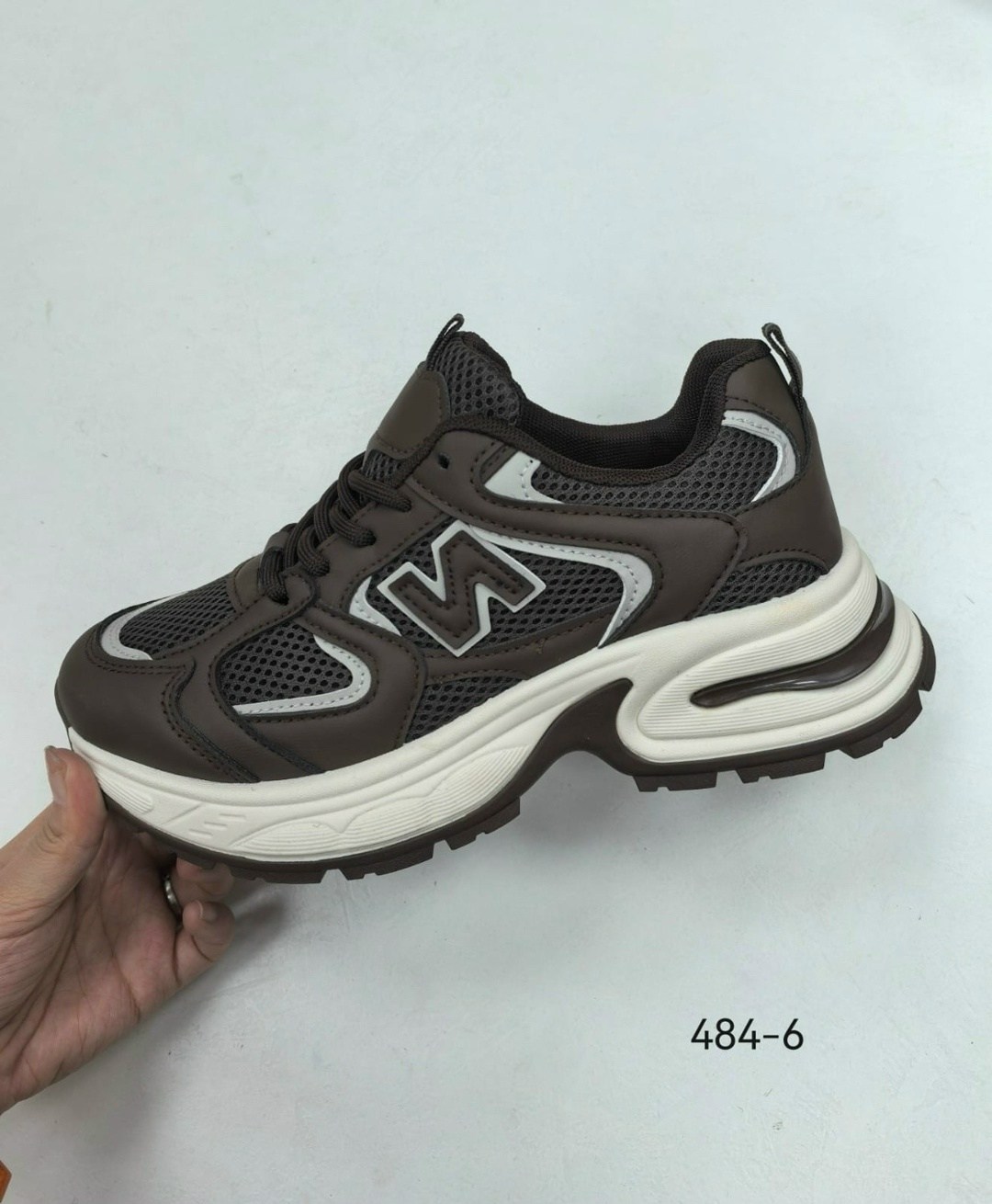 кроссовки женскиe,белые кроссовки,кроссовки модные,белые кроссовки женские,кроссовка