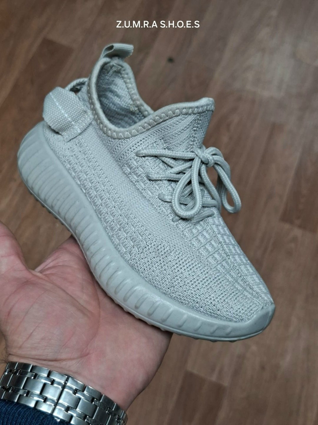 кроссовки изики женские настоящие,кроссовки женскиe,кроссовки изики женские,кроссовки изики,кроссовки изики летние