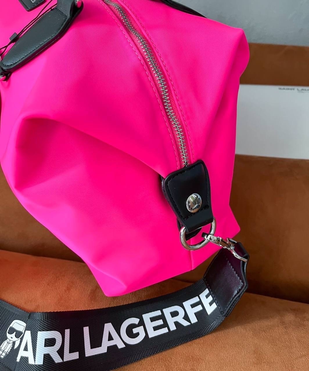 большая спортивная сумка karl lagerfeld,сумка karl lagerfeld спортивная,karl lagerfeld сумка дорожная,сумка женская дорожная спортивная karl lagerfeld,сумка спортивная женская