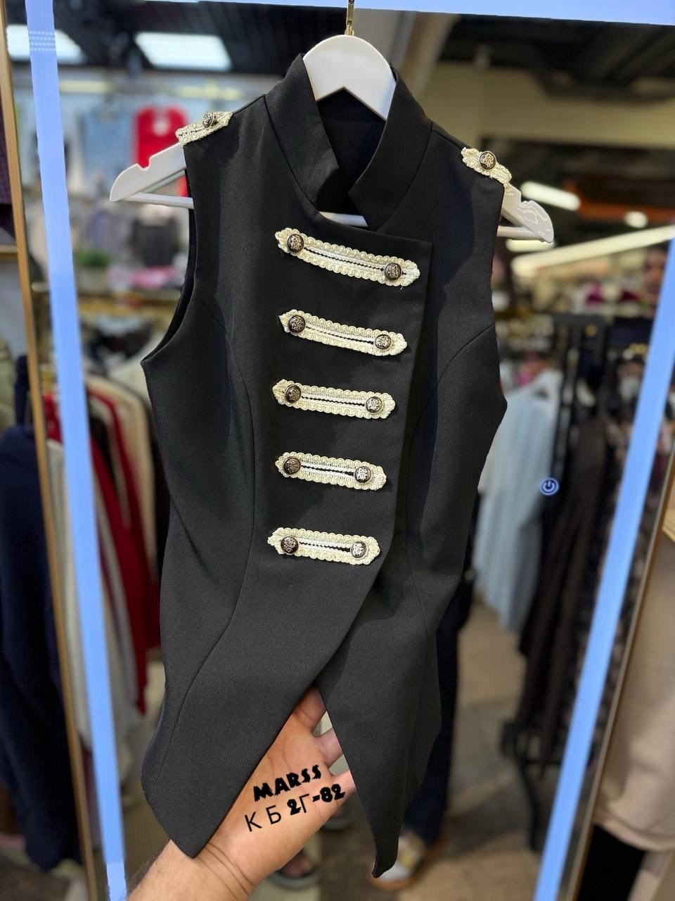 женские жилеты,жилет приталенный,жилет,женская жилетка,зеленый жилет