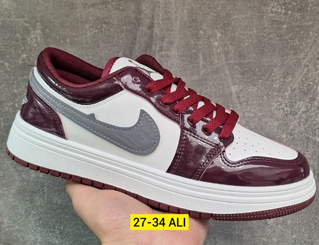 баскетбольная ,спортивная ,низкие кроссовки,кроссовки бордовые,кроссовки