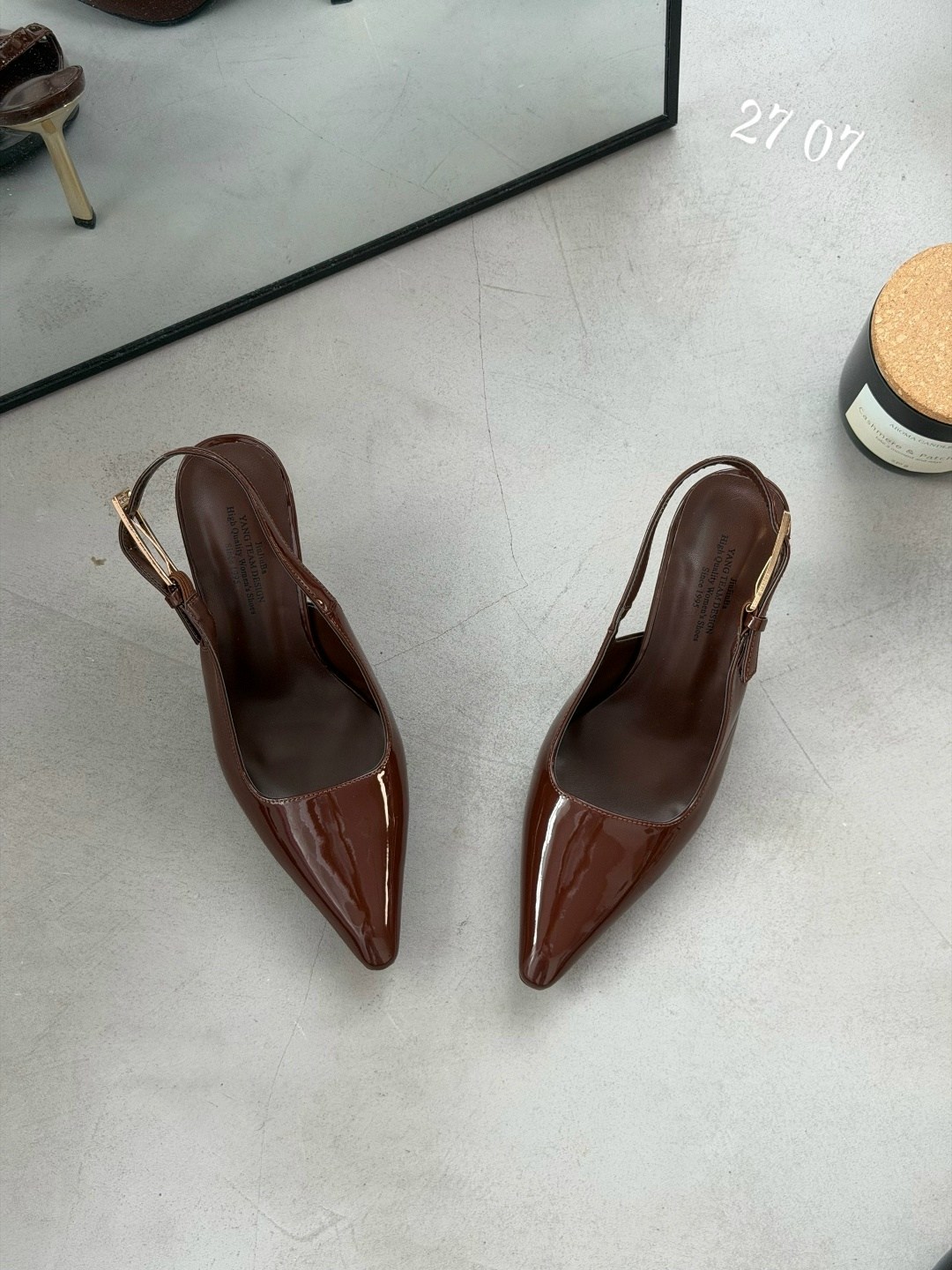 женские туфли лодочки,,женские туфли-лодочки из лакированной кожи на высоком каблуке,каблуки туфли, на каблуках