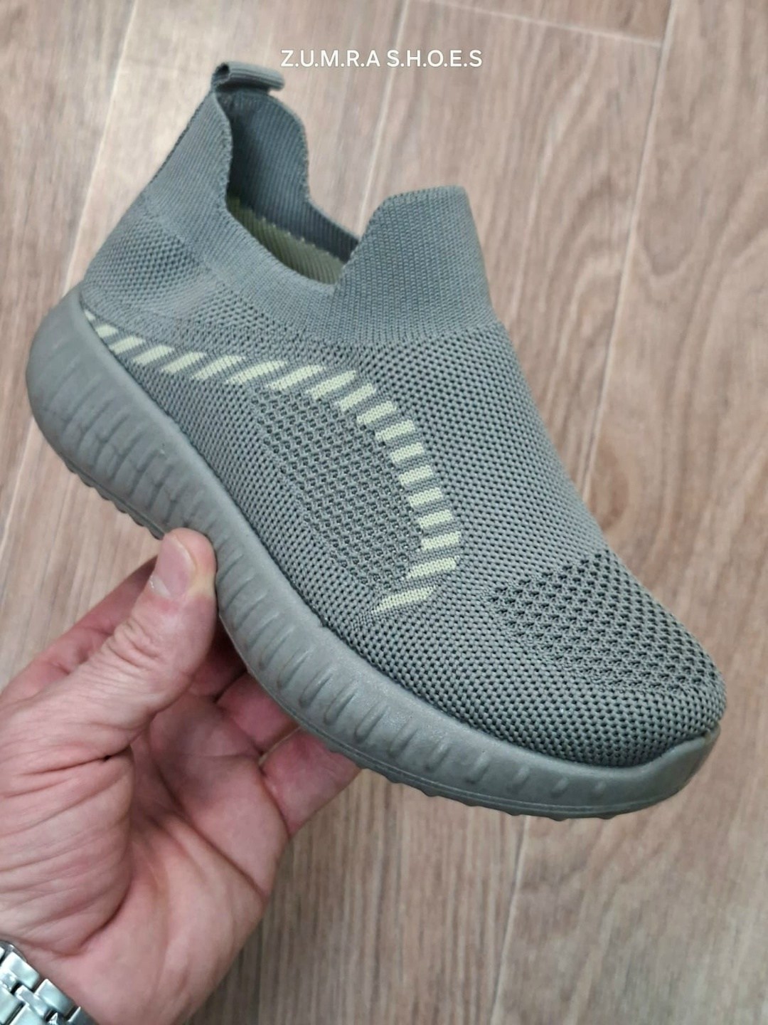 ,женские кроссовки,кроссовки дышащие,спортивные кроссовки,спортивный