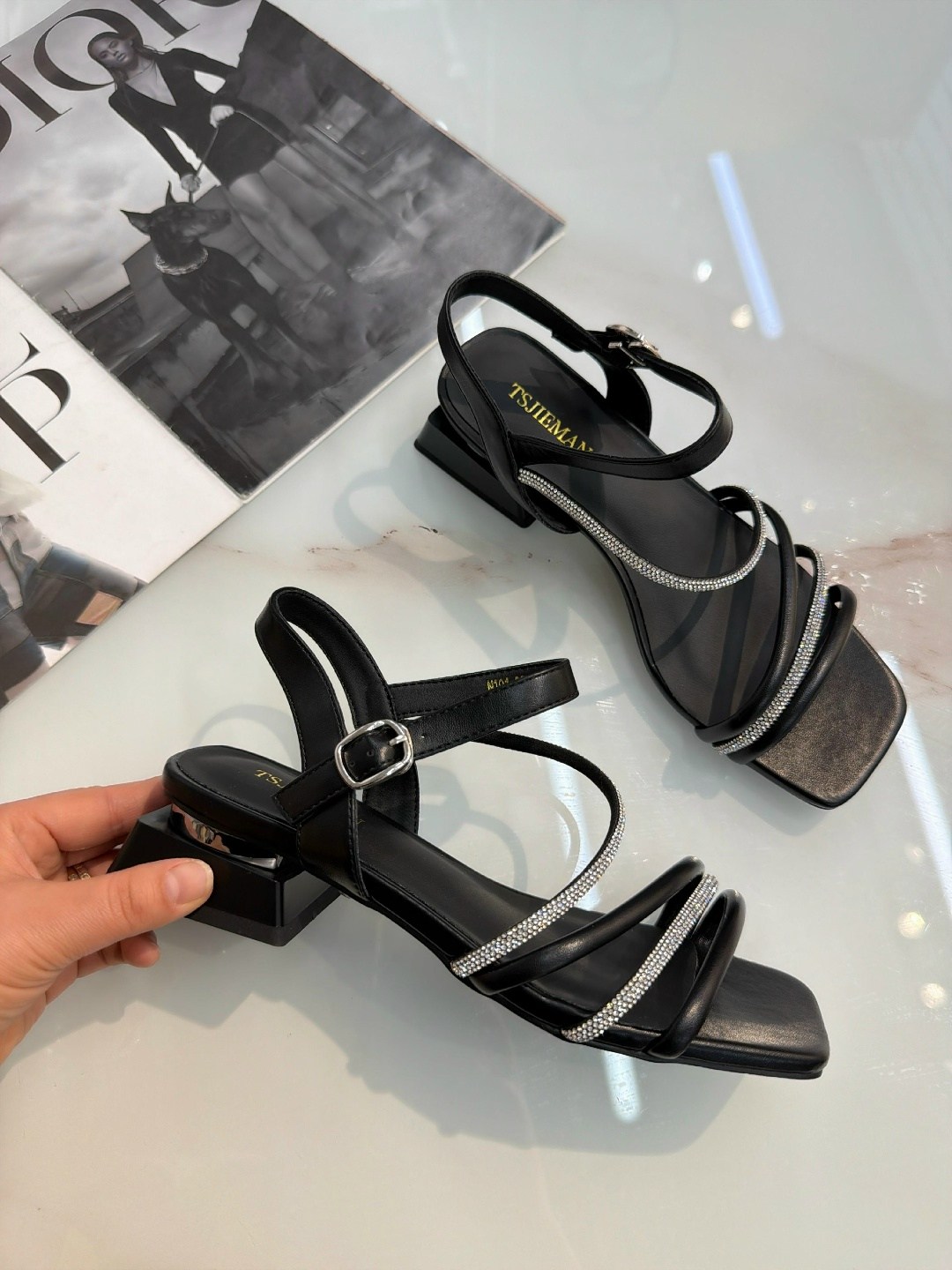 стильные босоножки,босоножки с ремешками,босоножки женские,модные босоножки,босоножки