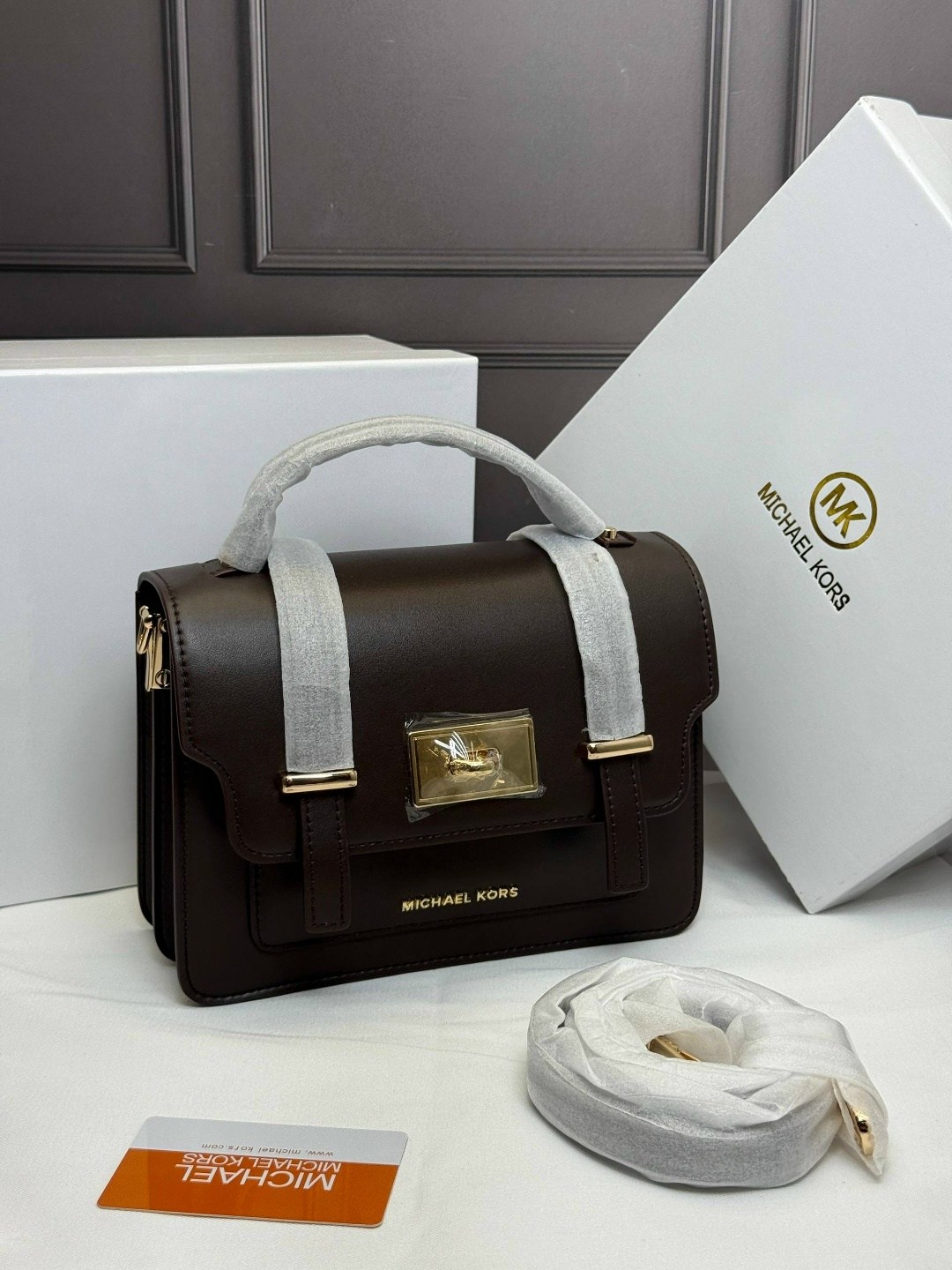 сумка женская michael kors,сумка michael kors,сумка женская michael kors оригинал,сумка женская michael kors кожаная,женская сумка на плечо michael kors