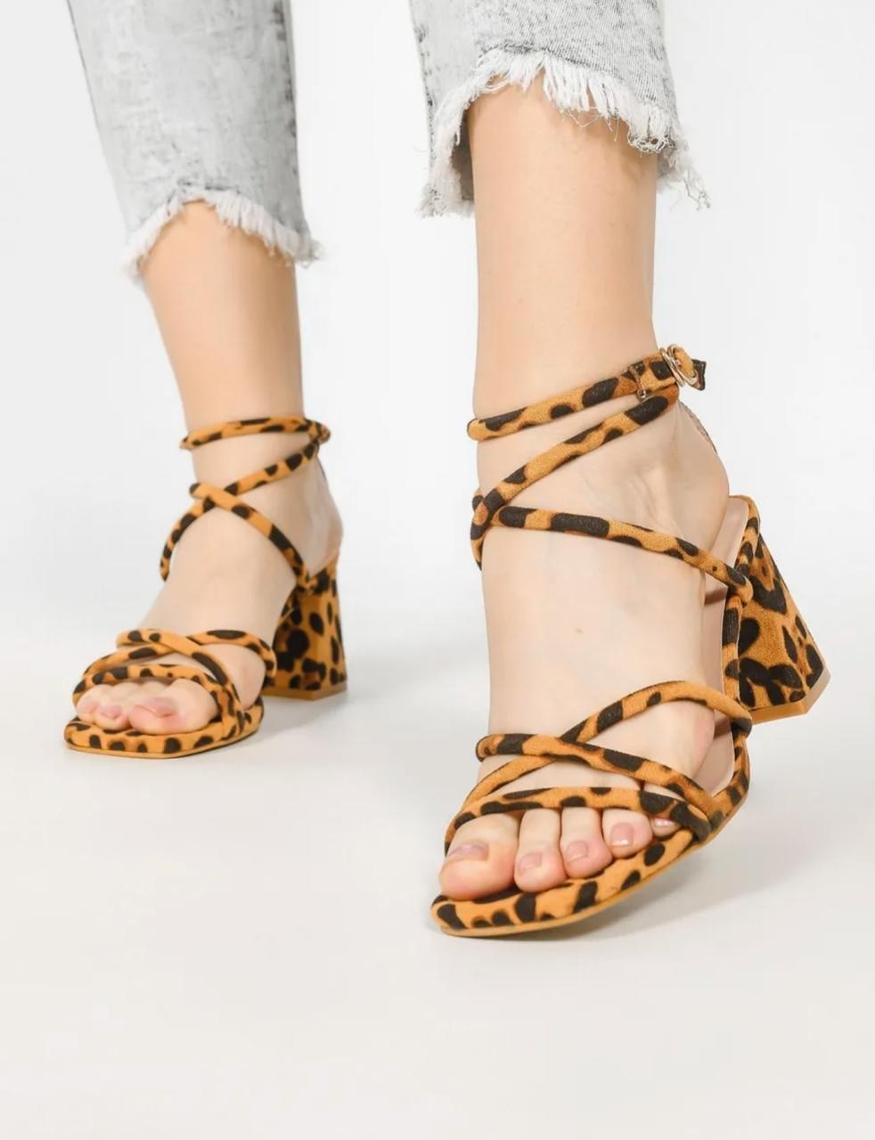 босоножки на каблуках,летние босоножки на каблуке,босоножки летние,женские босоножки,джинсовые босоножки