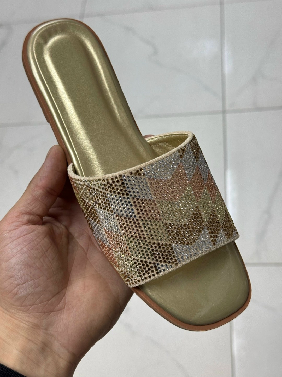 ,женские шлепанцы,шлепки диор женские,шлепанцы со стразами,шлепки женские