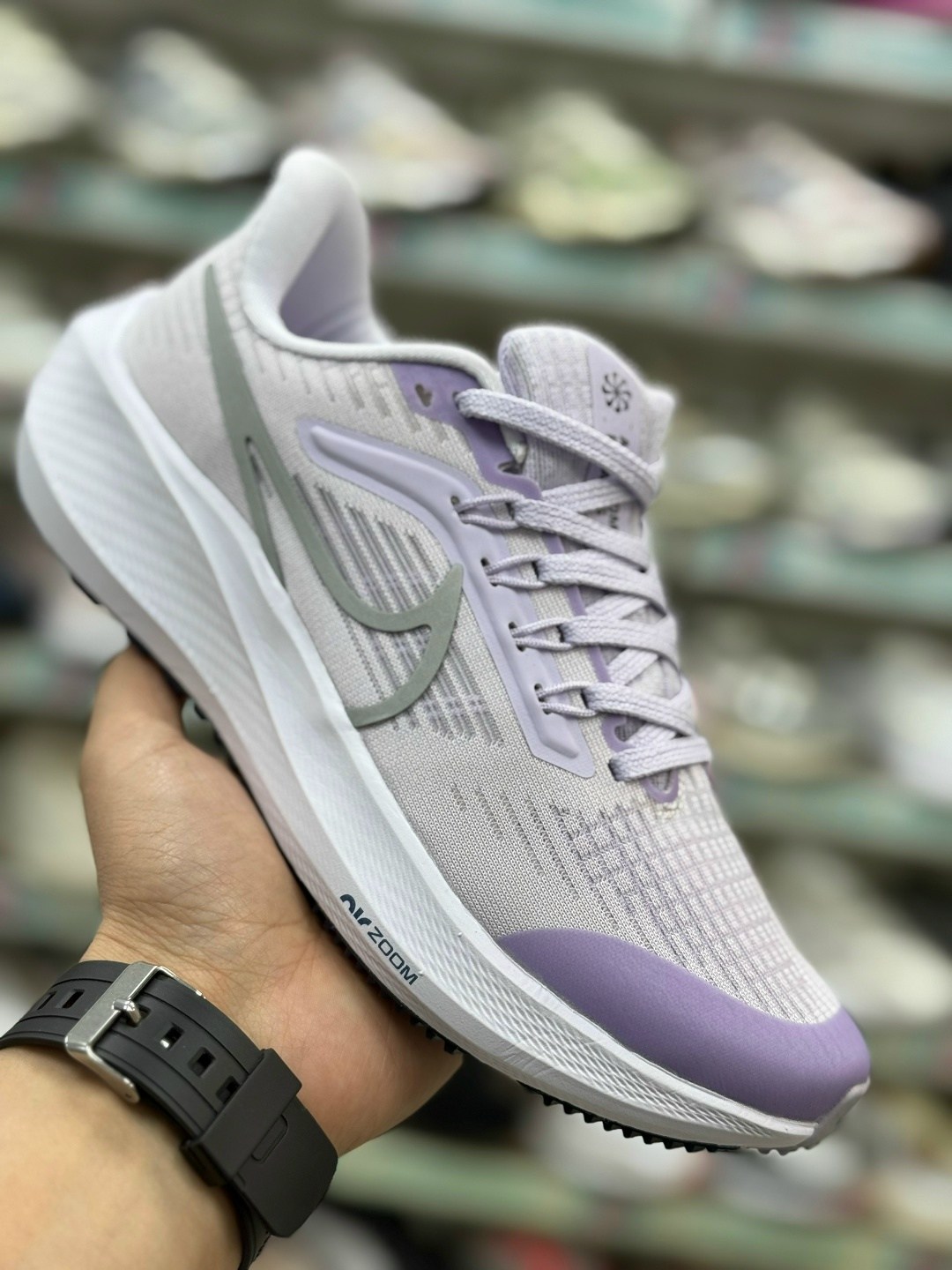 кроссовки nike,кроссовки,nike кроссовки женские,кроссовки мужские женские,женские кроссовки