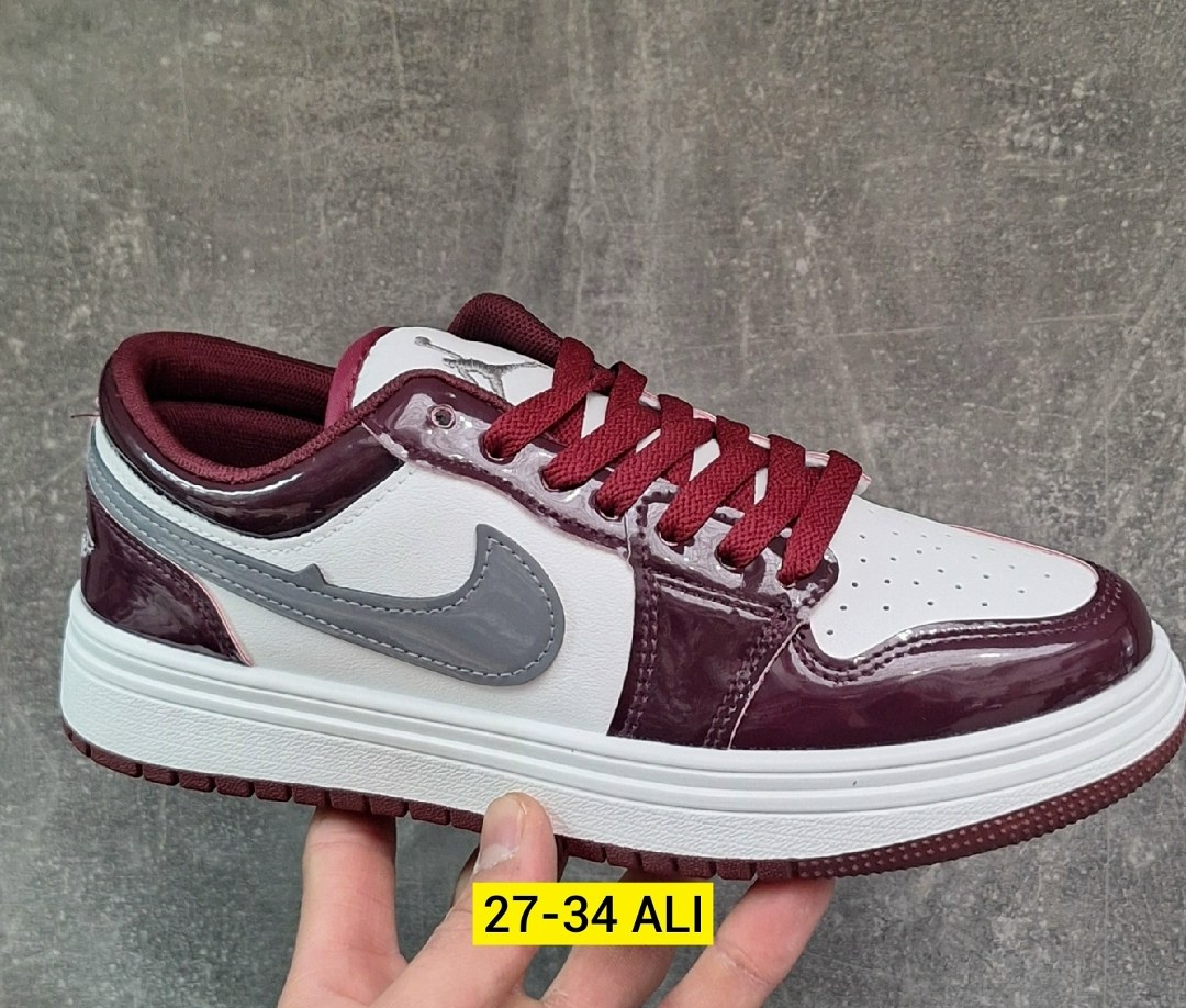 баскетбольная ,спортивная ,низкие кроссовки,кроссовки бордовые,кроссовки