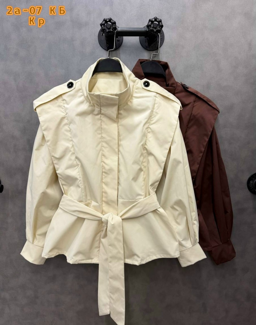 демисезонная куртка,куртка женская,стильная куртка,куртка тренч,куртка