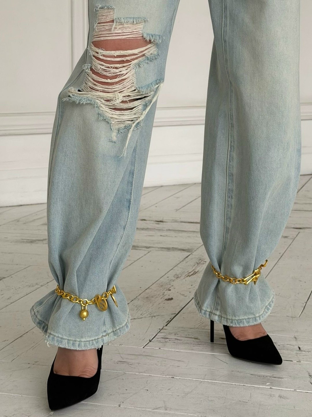 джинсы женские широкие,джинсы женские,джинсы широкие,модные джинсы,голубые джинсы