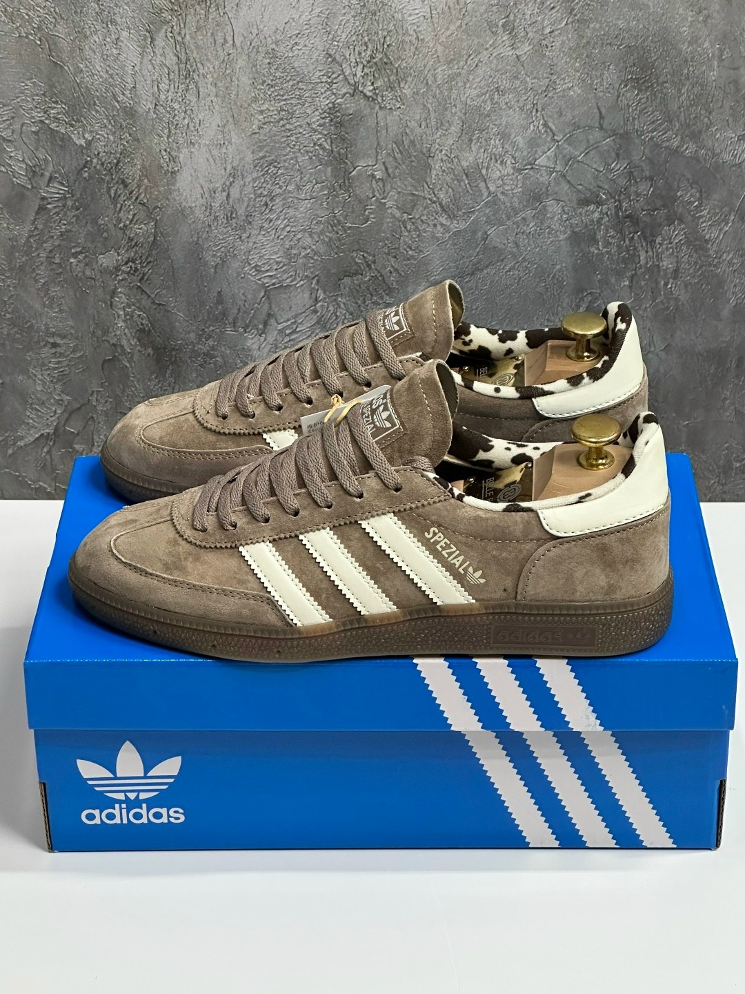 кроссовки adidas spezial,кроссовки adidas handball spezial,кроссовки adidas spezial коричневые,кеды adidas spezial,кроссовки адидас originals spezial og