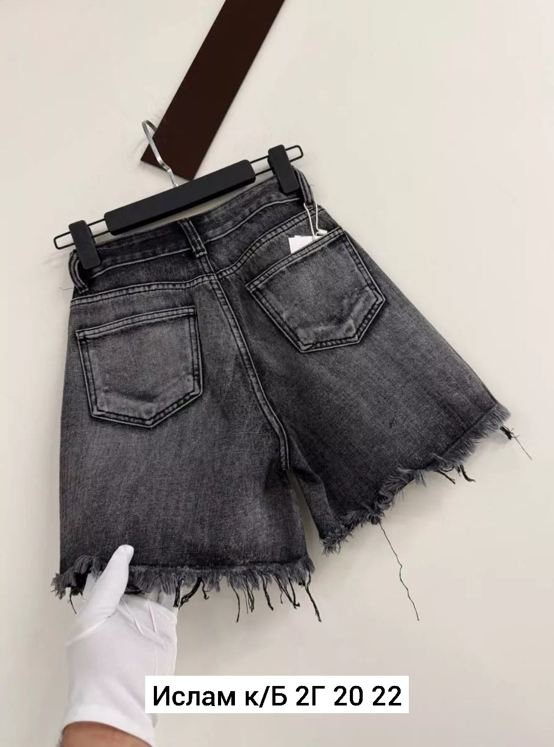 джинсовые шорты,женские джинсовые шорты,джинсовые шорты со стразами,шорты женские,шорты джинсовые с высокой талией