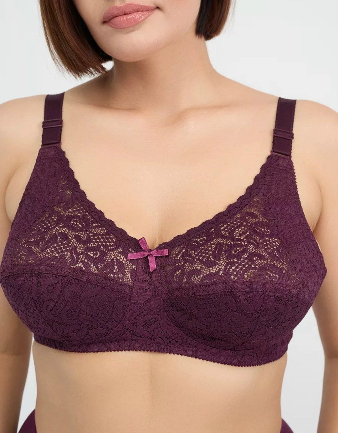 нижнее белье бюстгальтер,бюстгальтер,бюстгальтер женские,бюстгальтер прибалтика,поролоновый бюстгальтер