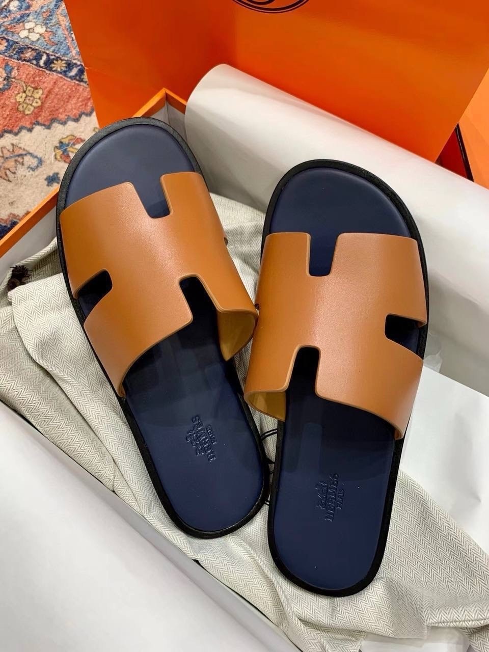 шлепанцы hermes,тапки гермес мужские,мужские шлепки гермес,тапочки хермес мужские,шлепки hermes мужские