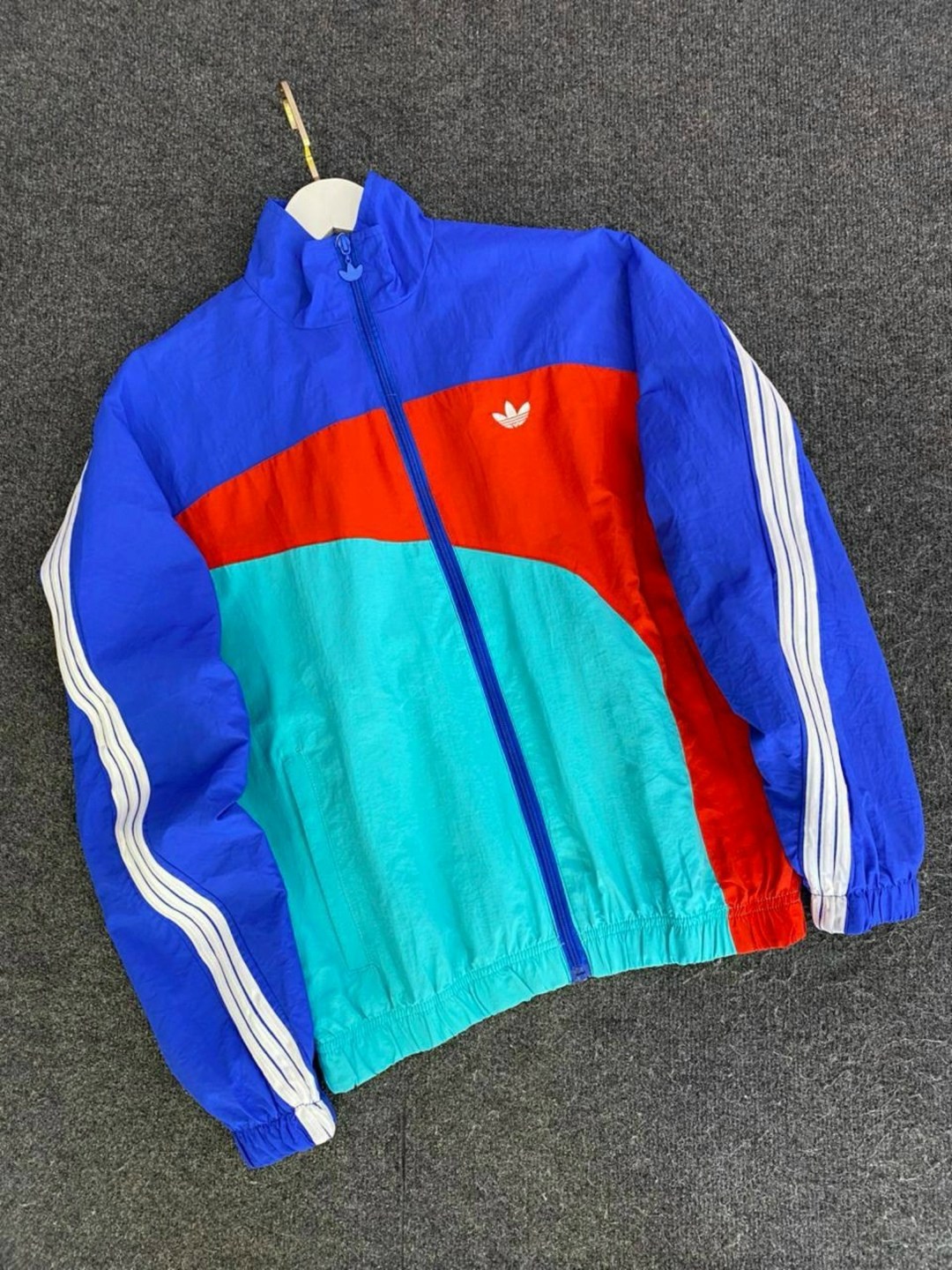 олимпийка ветровка adidas 90-х летняя,ветровка adidas ретро олимпийка 90х молодежная универсальная,олимпийка 90s adidas originals windbreaker,ветровка адидас ориджинал,ветровка адидас ориджинал цветна