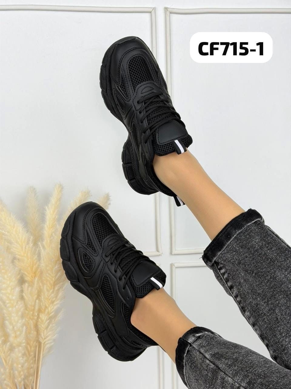 кроссовки женскиe,кроссовки женские черные,кроссовки черные,,кроссовки на подошве
