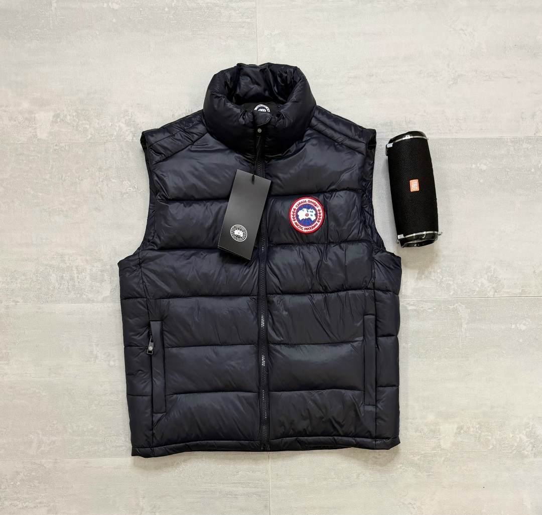 жилетка канада гус мужская,жилетка монклер белая,жилетки мужские,жилет мужской,монклер жилетка