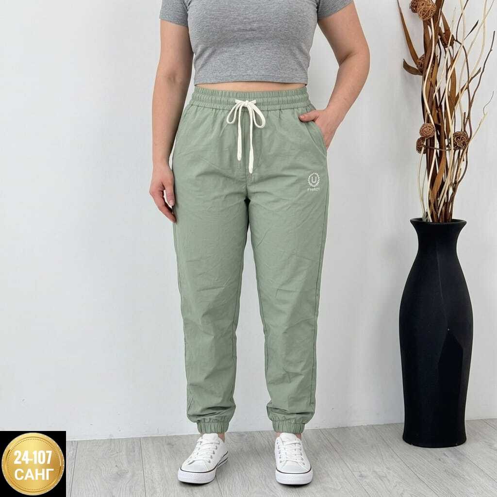 женские брюки джоггеры карго,джоггеры женские,джоггеры женские с карманами,брюки спортивные женские,штаны женские спортивные оливкового цвета
