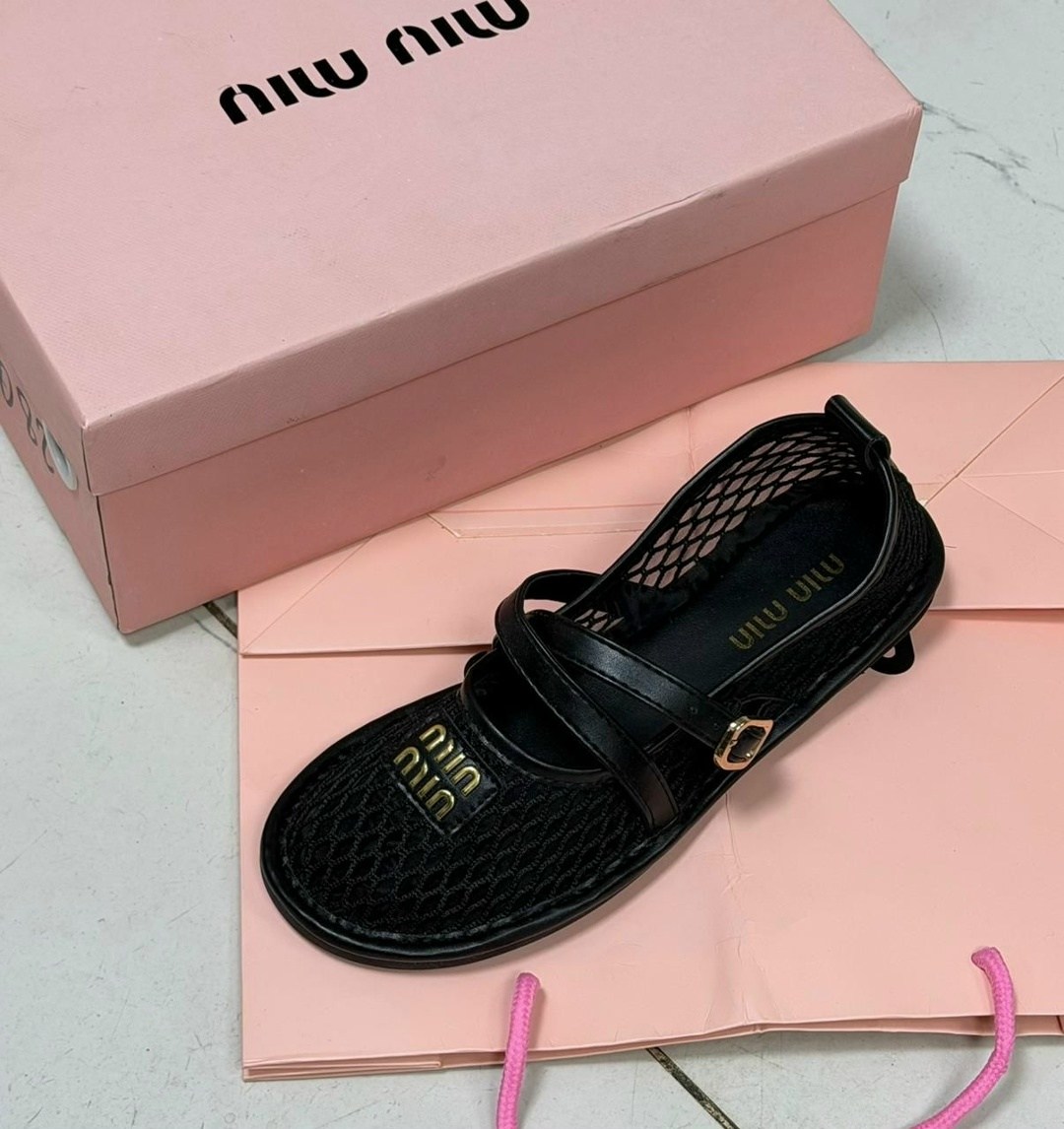 , женская,модная женская ,женские балетки,prada туфли