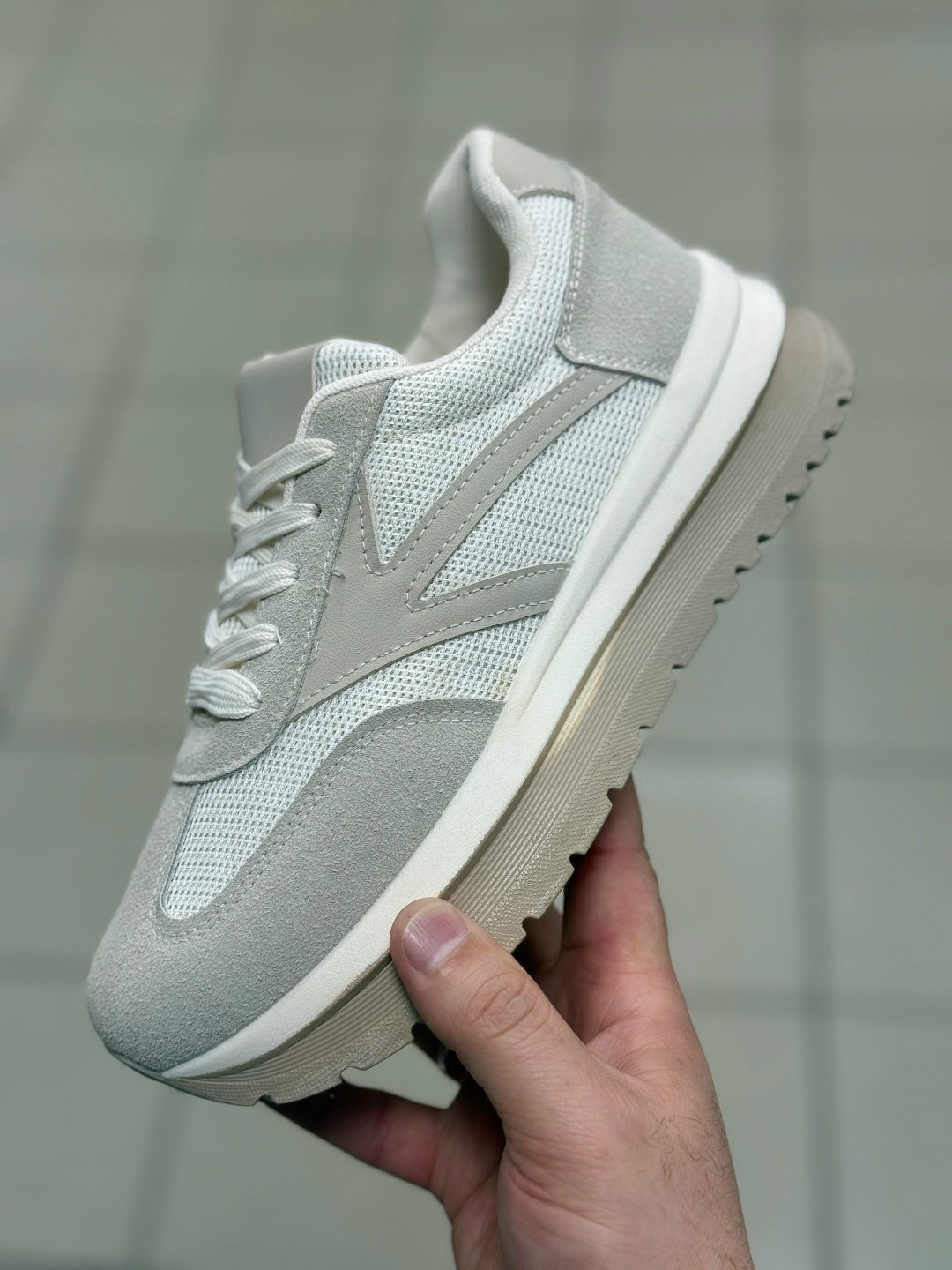 кроссовки,кроссовки повседневные,женские кроссовки,удобные кроссовки,кроссовка