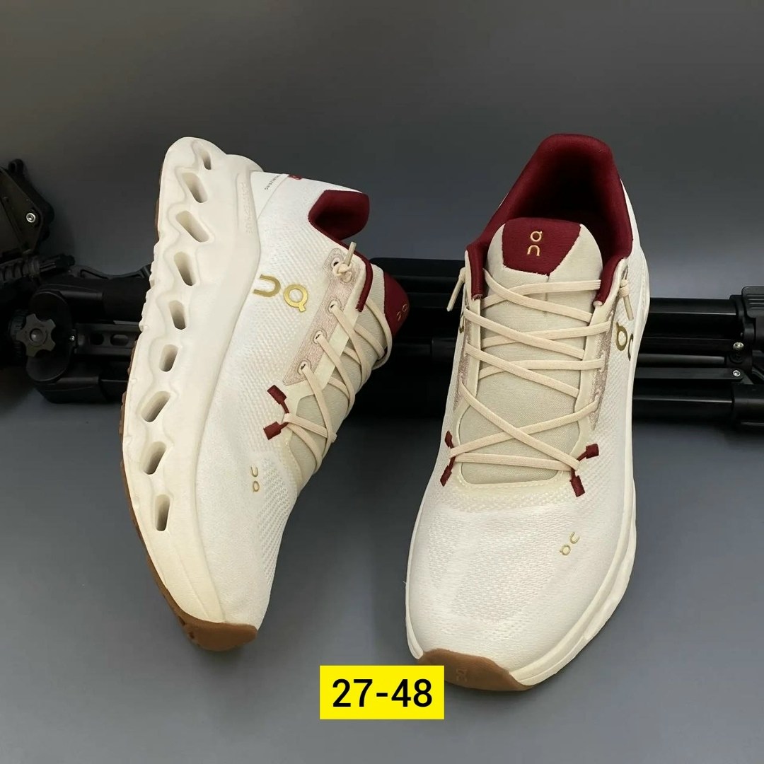 ,спортивная ,кроссовки мужские женские,кроссовки on,женские кроссовки